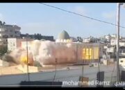 Terekam Kamera, Detik-detik Masjid Khalid bin al-Walid pada Gaza Hancur Dibombadir Israel