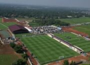 Anies Pernyataan Bikin Lapangan Standar FIFA, Intip Lapangan Akademi Milik Prabowo