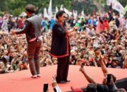 Megawati Singgung Ada yang tersebut Kampanye Bagi-Bagi Sembako, Siapa?