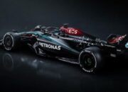 Lewis Hamilton kemudian Mercedes Berpisah: W15 Menjadi Simbol Era Baru
