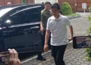 Belum Banyak Bicara Hasil Pertemuan dengan Prabowo Subianto, Gibran Sebut Dua Nama Hal ini yang tersebut Lebih Dulu Tahu