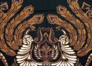 Mengenal Keunikan Batik Indonesia: Memahami Legenda Dan Kehadirannya Di Panggung Mode Internasional