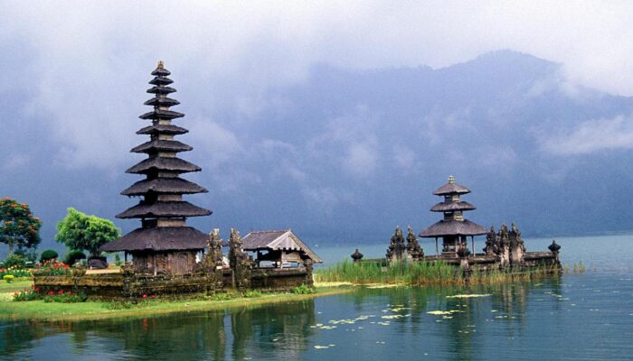 Wisata Nomor Satu Di Indonesia