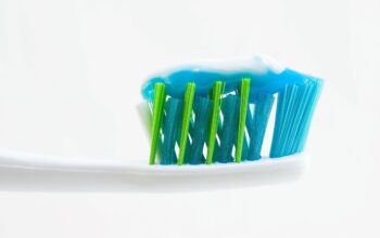 Peran Penting Fluoride Dalam Pasta Gigi